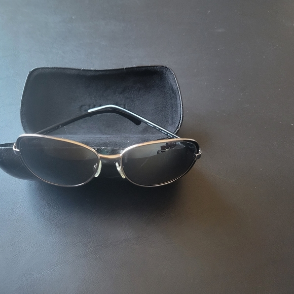 Chanel round sunglasses - Picture 4 of 6